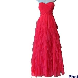 Masquerade Coral Color Gown with sweetheart neckline. Size 13
